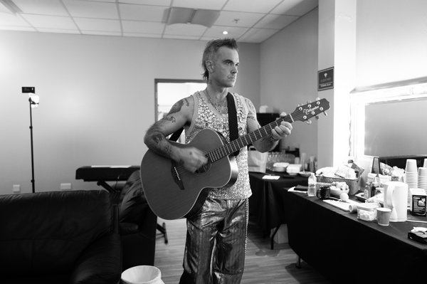 AO Arena Night 2 image
