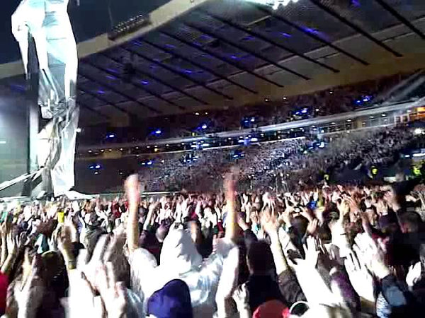 Progress Live 2011: Take That Perform Never Forget At Glasgow (22 June) only available on RobbieWilliams.com