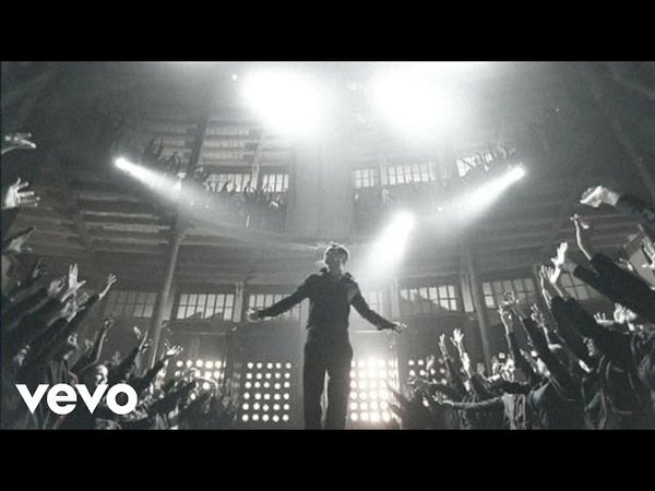 Lovelight: Music Video only available on RobbieWilliams.com