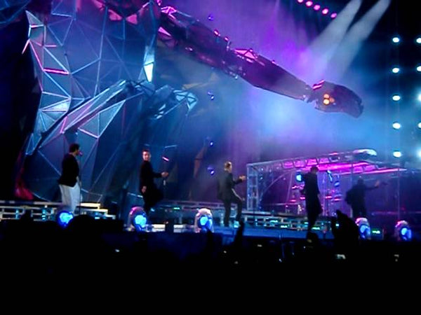 Progress Live 2011: Take That Perform Pray At Manchester (5 June) only available on RobbieWilliams.com