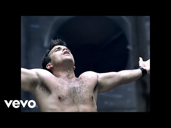 Rock DJ: Music Video only available on RobbieWilliams.com