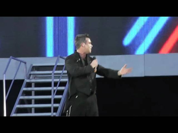 Progress Live 2011: Robbie's 'Ditty' At Manchester (11th June) only available on RobbieWilliams.com
