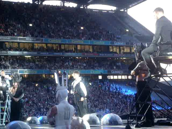 Progress Live 2011: Take That Perform Kidz (inc Robbie's Rap) At Dublin (18 June) only available on RobbieWilliams.com