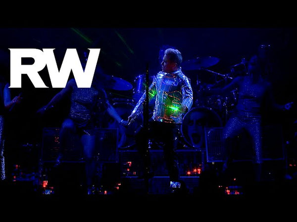 Tripping live in Moscow | LMEY Tour only available on RobbieWilliams.com